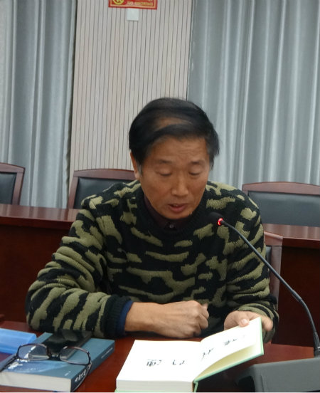 深圳客人讲话.jpg