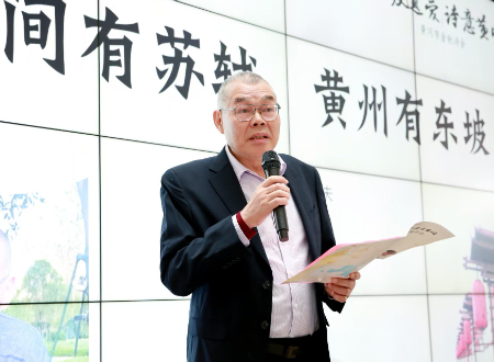 耕夫近照2.jpg