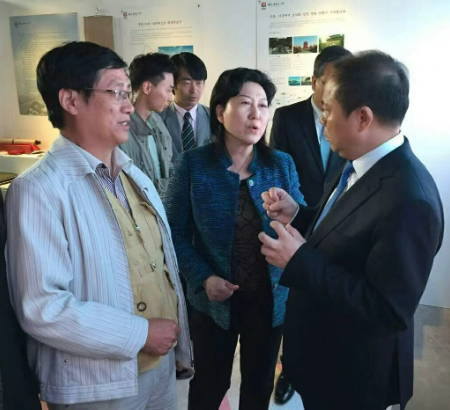 b961740de50be9cb5b9d53dc313d30fc.jpg
